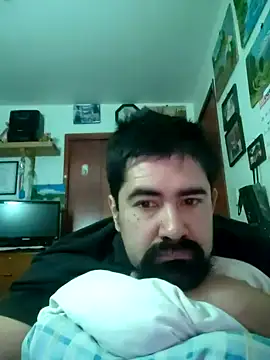 Snapshot of VonDoomdelToro chatting on 02-01-25, 10:26 VonDoomdelToro online show from 02-01-25, 10:26