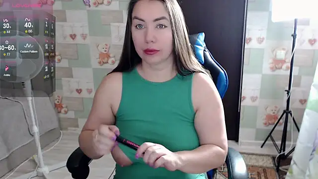 Snapshot of Korolek12 chatting on 07-15-26, 03:24 Korolek12 online show from 07-15-26, 03:24