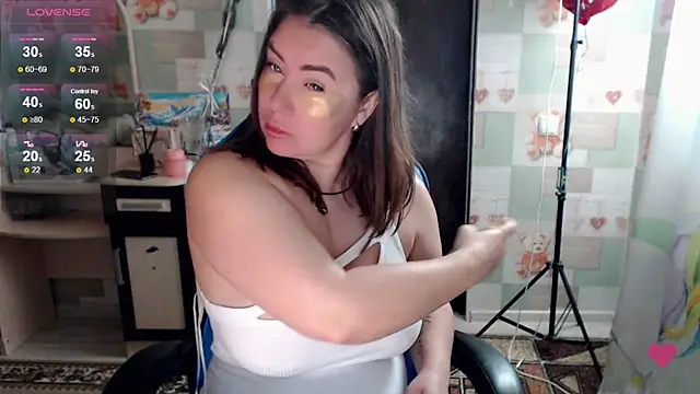 Korolek12 online show from 11-24-25, 04:56