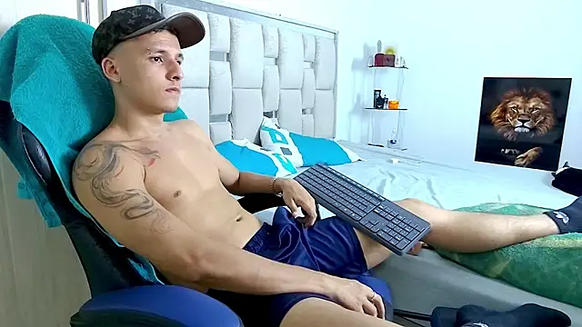 Andrew lovely18 online show from 02-17-26, 03:04