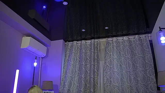 Snapshot of mandypeas chatting on 02-28-26, 07:19 mandypeas online show from 02-28-26, 07:19