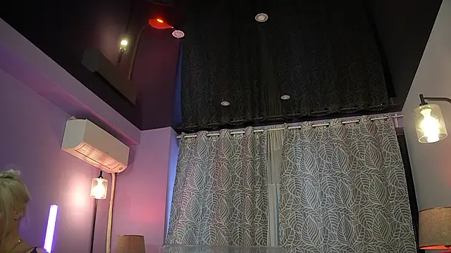 Snapshot of mandypeas chatting on 02-18-26, 07:28 mandypeas online show from 02-18-26, 07:28