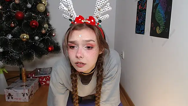 Michelle Melnss online show from 12-27-24, 05:52