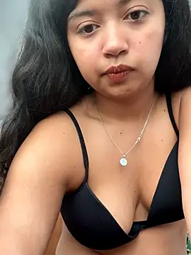 Peach Girll online show from 03-03-26, 02:35