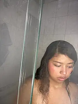 Peach Girll online show from 07-27-26, 05:09