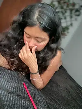 Peach Girll online show from 02-05-26, 02:35