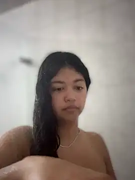 Peach Girll online show from 05-07-26, 04:54