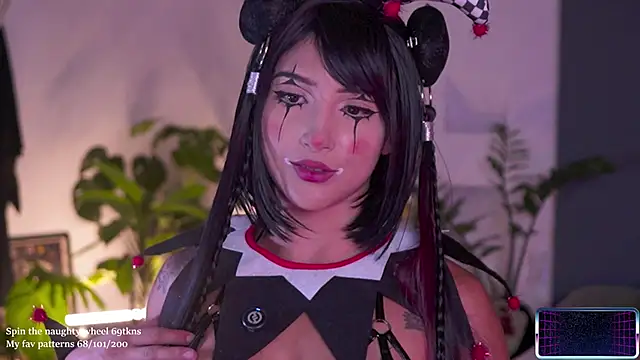 LucyAllenX online show from 10-27-25, 10:11