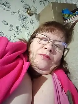 Snapshot of Mirra_Key chatting on 01-07-25, 02:41 Mirra Key online show from 01-07-25, 02:41