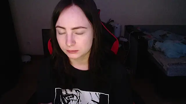 Laralianna online show from 12-19-25, 10:12