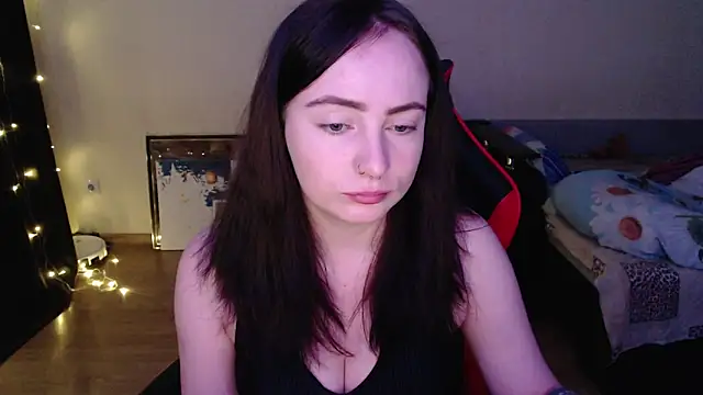 Laralianna online show from 01-11-26, 03:57