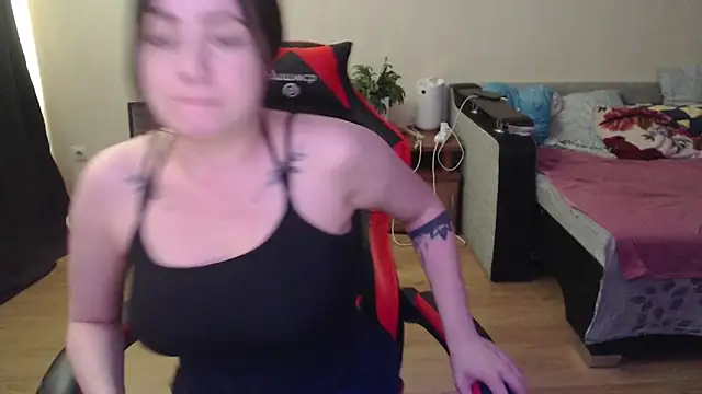 Laralianna online show from 03-20-26, 01:23