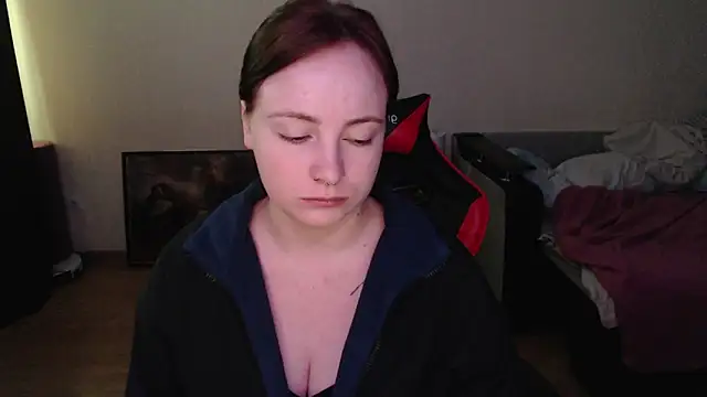 Laralianna online show from 05-28-26, 05:59
