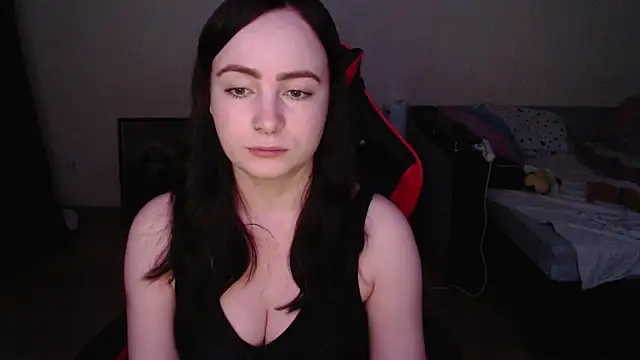 Laralianna online show from 02-22-26, 10:44