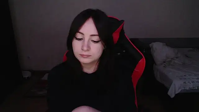 Laralianna online show from 11-10-25, 12:26