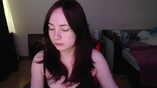Laralianna online show from 05-27-26, 11:17