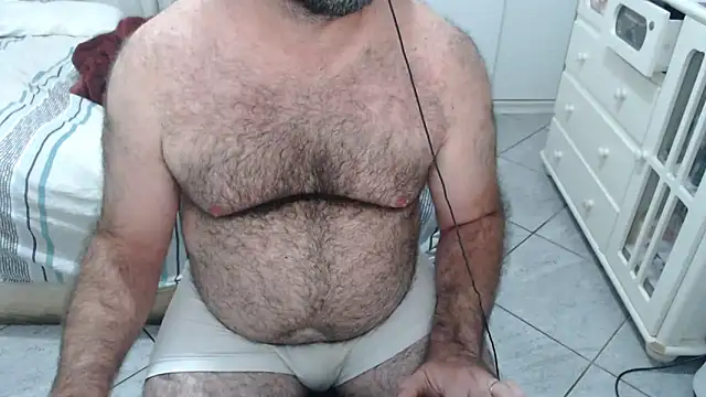 MysterBearMG online show from 04-05-26, 11:44