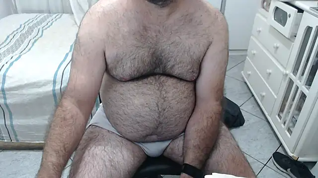 MysterBearMG online show from 03-07-26, 11:43