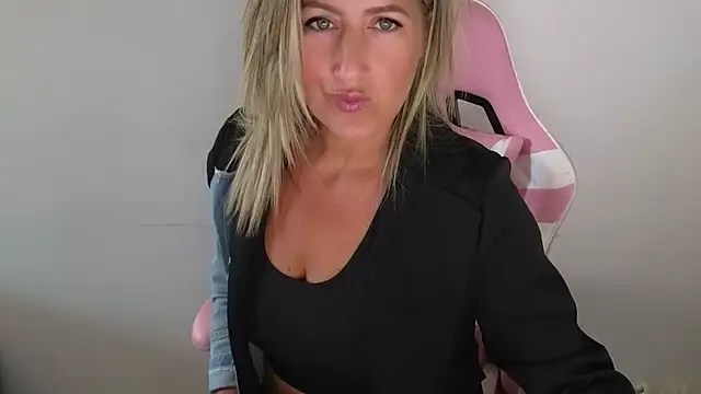 TessToy online show from 05-13-26, 07:37