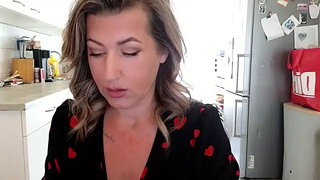 TessToy online show from 04-09-26, 07:36