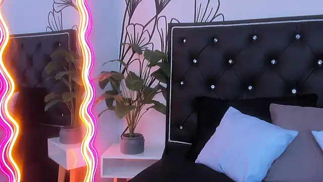 Sweet Ariadna  online show from 03-01-26, 12:16