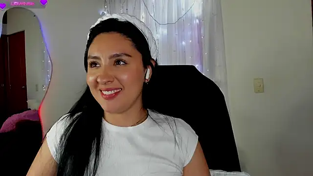 AnushaKumari online show from 01-03-25, 05:10