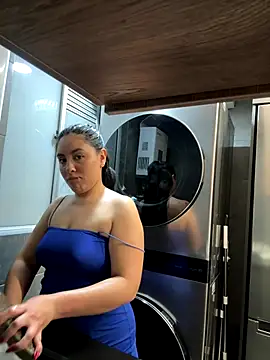 AnushaKumari online show from 09-12-25, 06:51