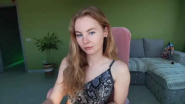 Cuddle Cat online show from 06-22-26, 04:53