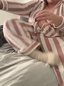 sweeti Em online show from 02-01-26, 09:51