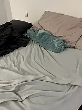 sweeti Em online show from 01-13-26, 08:02