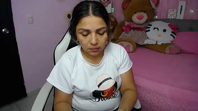 cum bigass online show from 10-25-25, 12:04