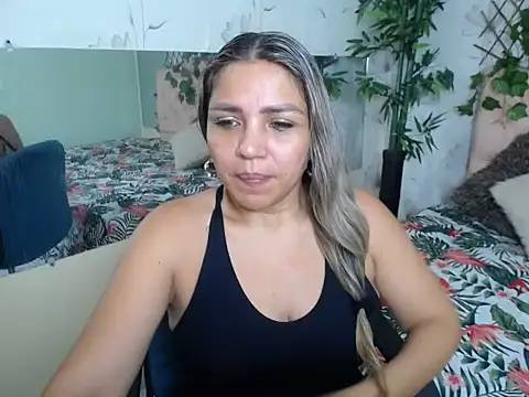 cum bigass online show from 05-09-26, 12:19