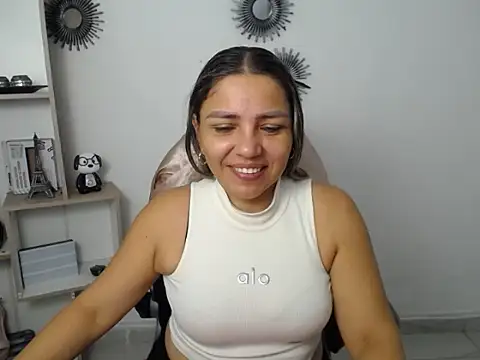 Snapshot of cum_bigass chatting on 06-11-26, 12:24 cum bigass online show from 06-11-26, 12:24