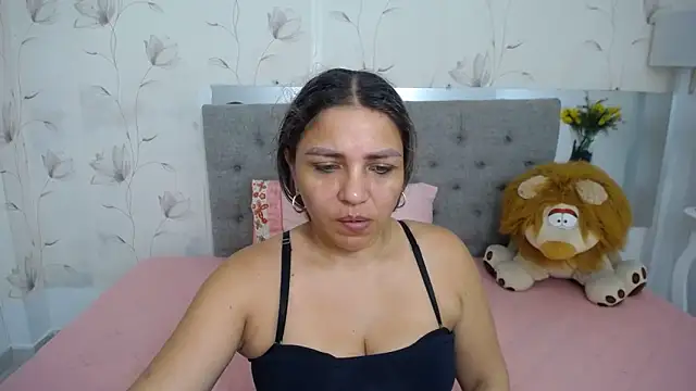 Snapshot of cum_bigass chatting on 06-30-26, 02:50 cum bigass online show from 06-30-26, 02:50