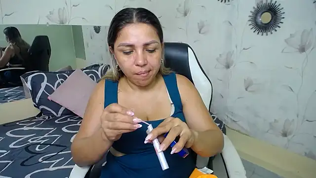 cum bigass online show from 10-04-25, 12:07