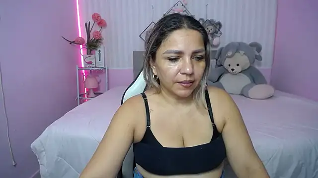 cum bigass online show from 03-19-26, 12:16