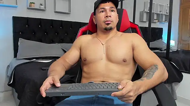 tyler hank01 online show from 03-06-26, 12:05