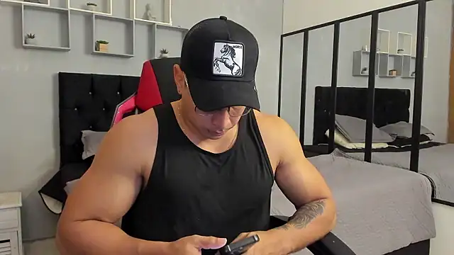 tyler hank01 online show from 01-12-26, 10:14