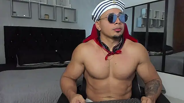 tyler hank01 online show from 10-29-25, 11:14