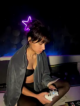 Kiscsillagg online show from 11-14-25, 11:08