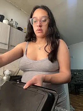 Ninnfa online show from 09-30-25, 02:01