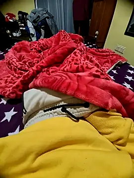 LuxxFin online show from 03-19-25, 02:16