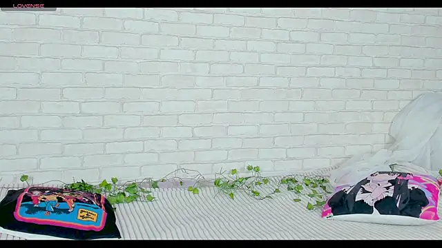 LinaKenny online show from 01-06-26, 03:16