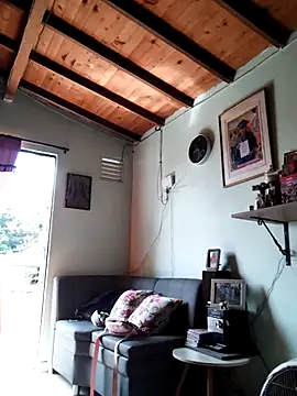 Snapshot of Monseratte21 chatting on 10-31-25, 02:57 Monseratte21 online show from 10-31-25, 02:57