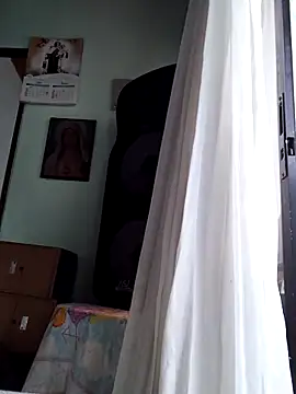 Snapshot of Monseratte21 chatting on 02-12-25, 07:13 Monseratte21 online show from 02-12-25, 07:13