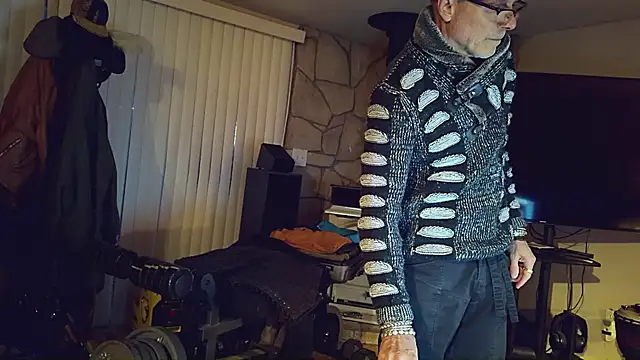 MoonDancer online show from 12-02-25, 01:06