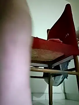 sile2000nou online show from 11-30-25, 04:24