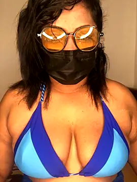  Cute ariana  online show from 10-04-25, 07:54