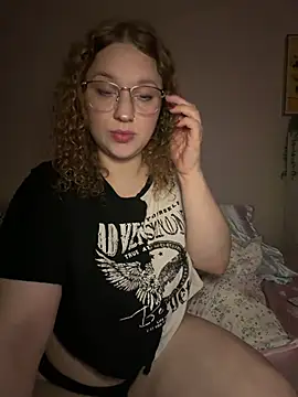 EmmieRae online show from 01-10-26, 03:24