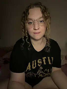 EmmieRae online show from 02-28-26, 02:44